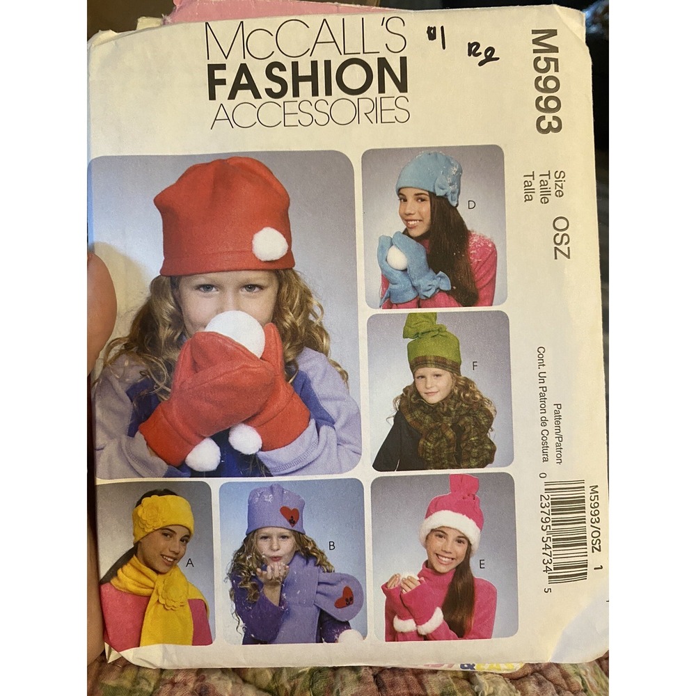 2009 McCalls M5993 Winter Pattern Hat Gloves Headband One Size Uncut